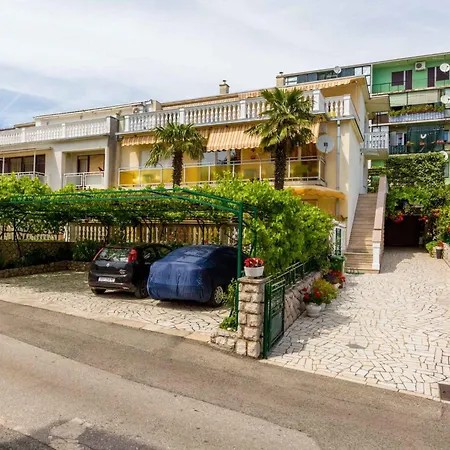 Apartmán Two-bedroom In Xxiii Crikvenica