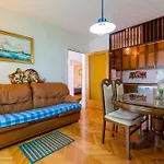 Two-bedroom In Xxiii Lejlighed Crikvenica