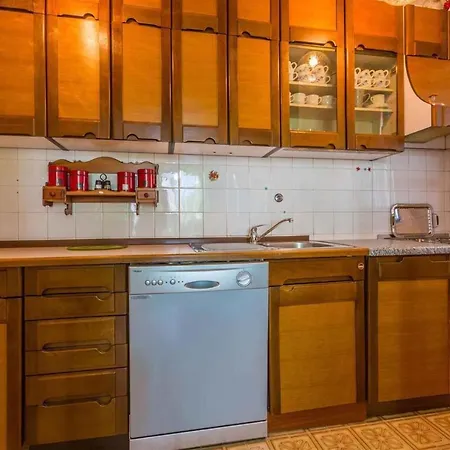 Two-bedroom In Xxiii Crikvenica